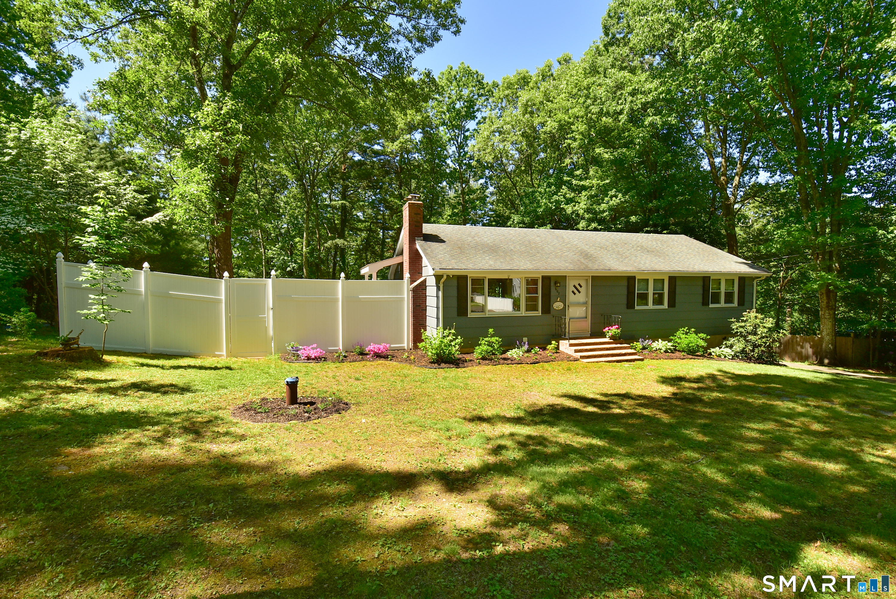 607 Old Post Road Tolland, CT 06084 - Photo 1 of 32