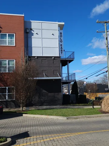 $2,400 | 1122 Litton Avenue, Unit 212, Nashville, TN 37216