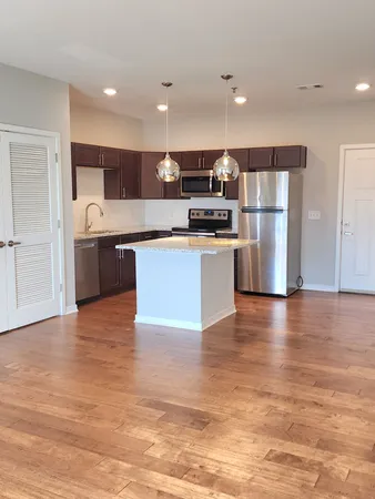 $2,400 | 1122 Litton Avenue, Unit 212, Nashville, TN 37216