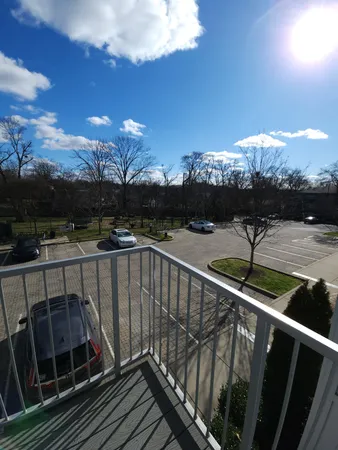 $2,400 | 1122 Litton Avenue, Unit 212, Nashville, TN 37216