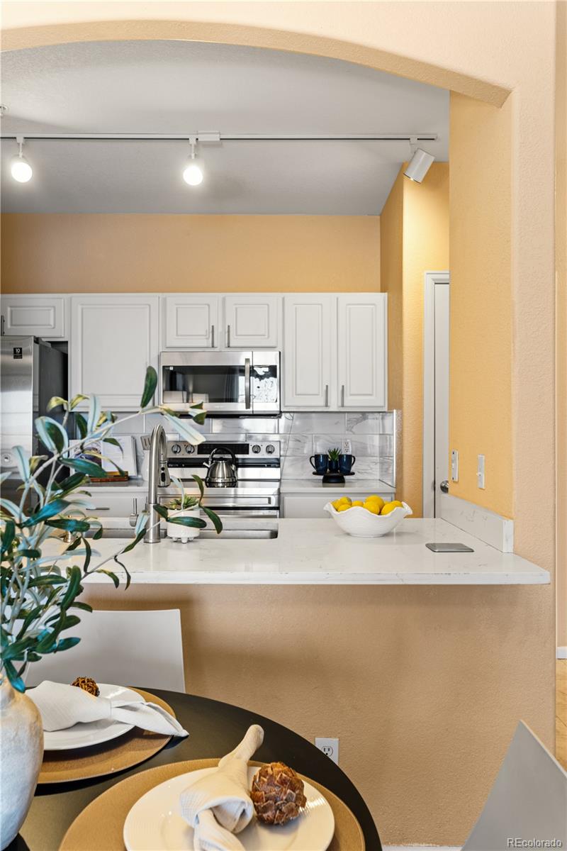 5255 Memphis Street, Unit 112 Denver, CO 80239 - Photo 13 of 28