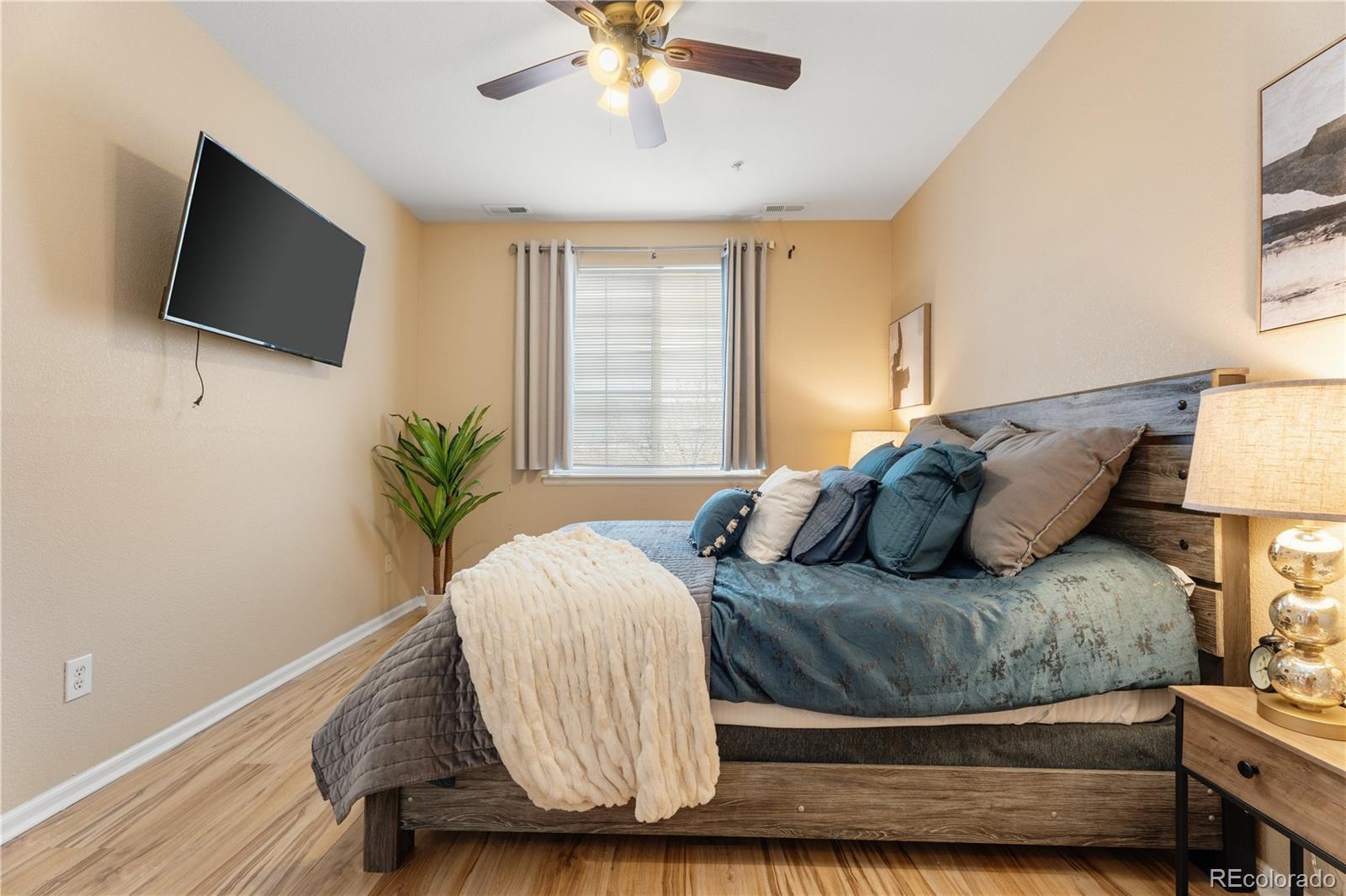 5255 Memphis Street, Unit 112 Denver, CO 80239 - Photo 17 of 28