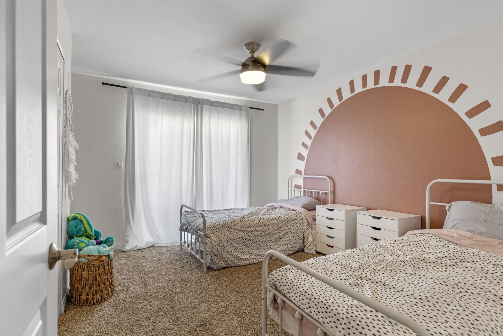 534 West Kevin Court Ridgecrest, CA 93555 - Photo 21 of 34