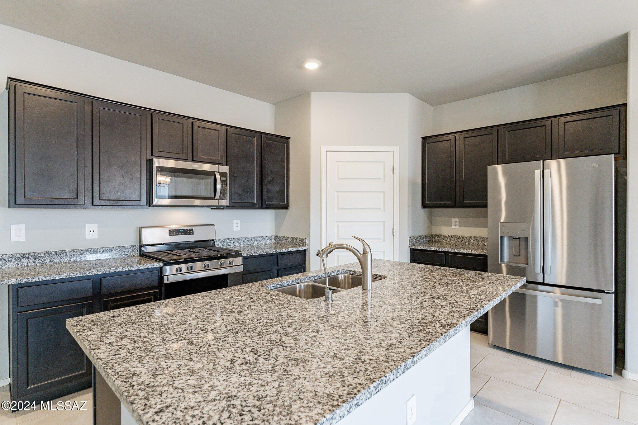 7149 South Draper Road Tucson, AZ 85757 - Photo 17 of 50 Gallery Image 17