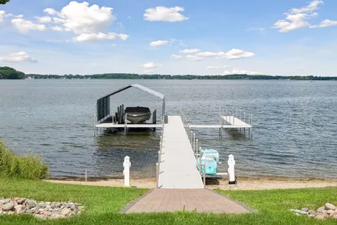 $2,795,000 | 161 Lakeshore Circle, Waconia, MN 55387