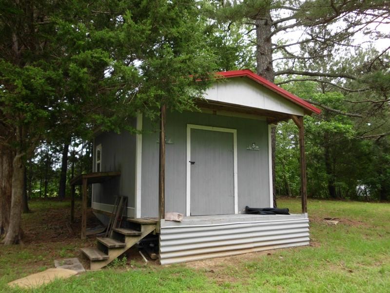 638 Oak Grove Road Benton, TN 37307 - Photo 3 of 34 Gallery Image 3