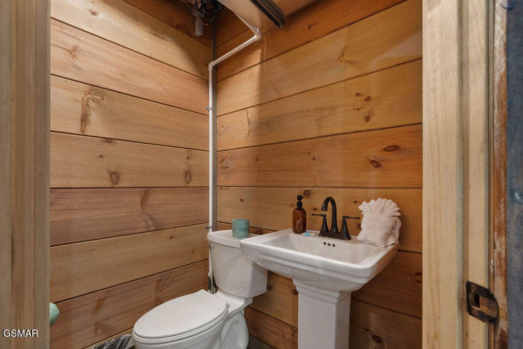 739743 Rondayview Lane Sevierville, TN 37876 - Photo 39 of 71 Gallery Image 39