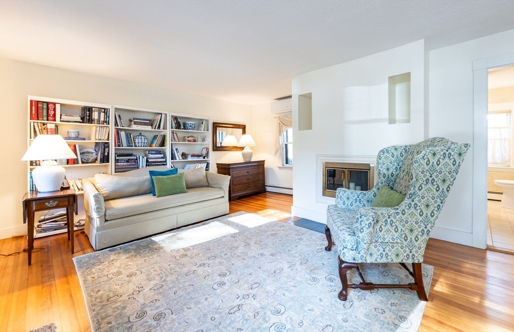303 Maple Street, Unit 303 Danvers, MA 01923 - Photo 7 of 26 Gallery Image 7