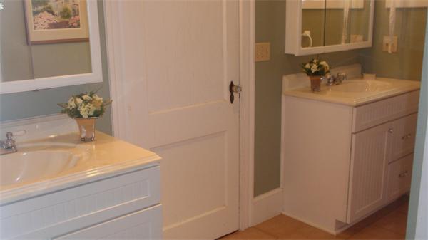 30 Norman Road North Andover, MA 01845 - Photo 14 of 15 Gallery Image 14