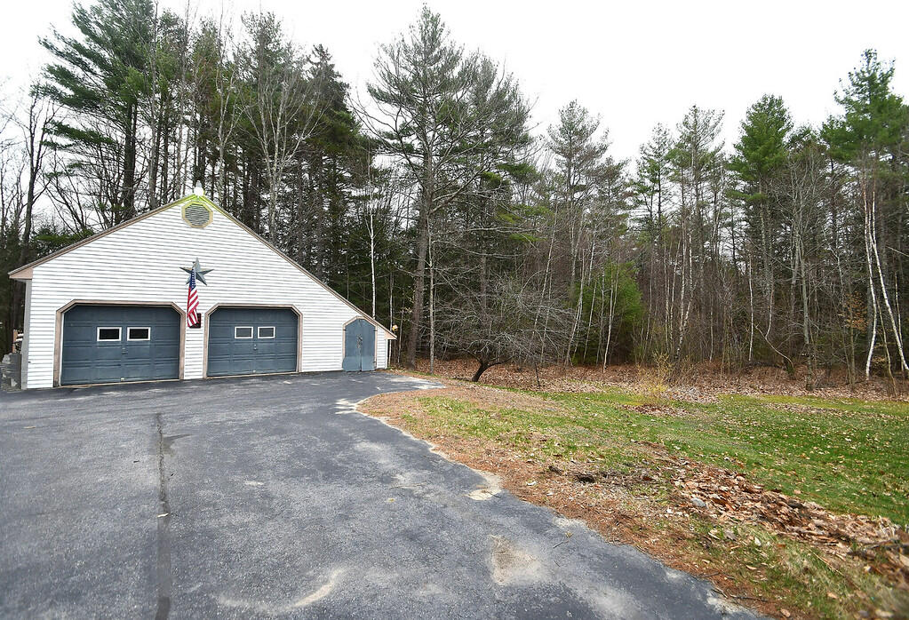 45 Farrington Road Gorham, ME 04038 - Photo 3 of 22 i-ZRZhmWV-XL