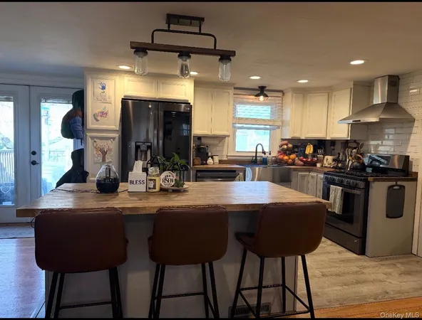 $440,000 | 4 Linden Drive, Newburgh, NY 12550