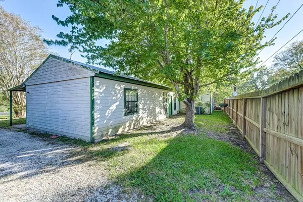 $184,900 | 11987 Nelwood Street, Willis, TX 77318