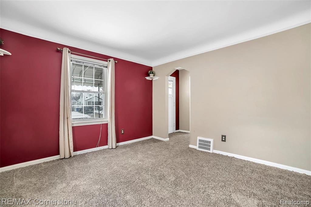 3757 Niagara Street Wayne, MI 48184 - Photo 2 of 19