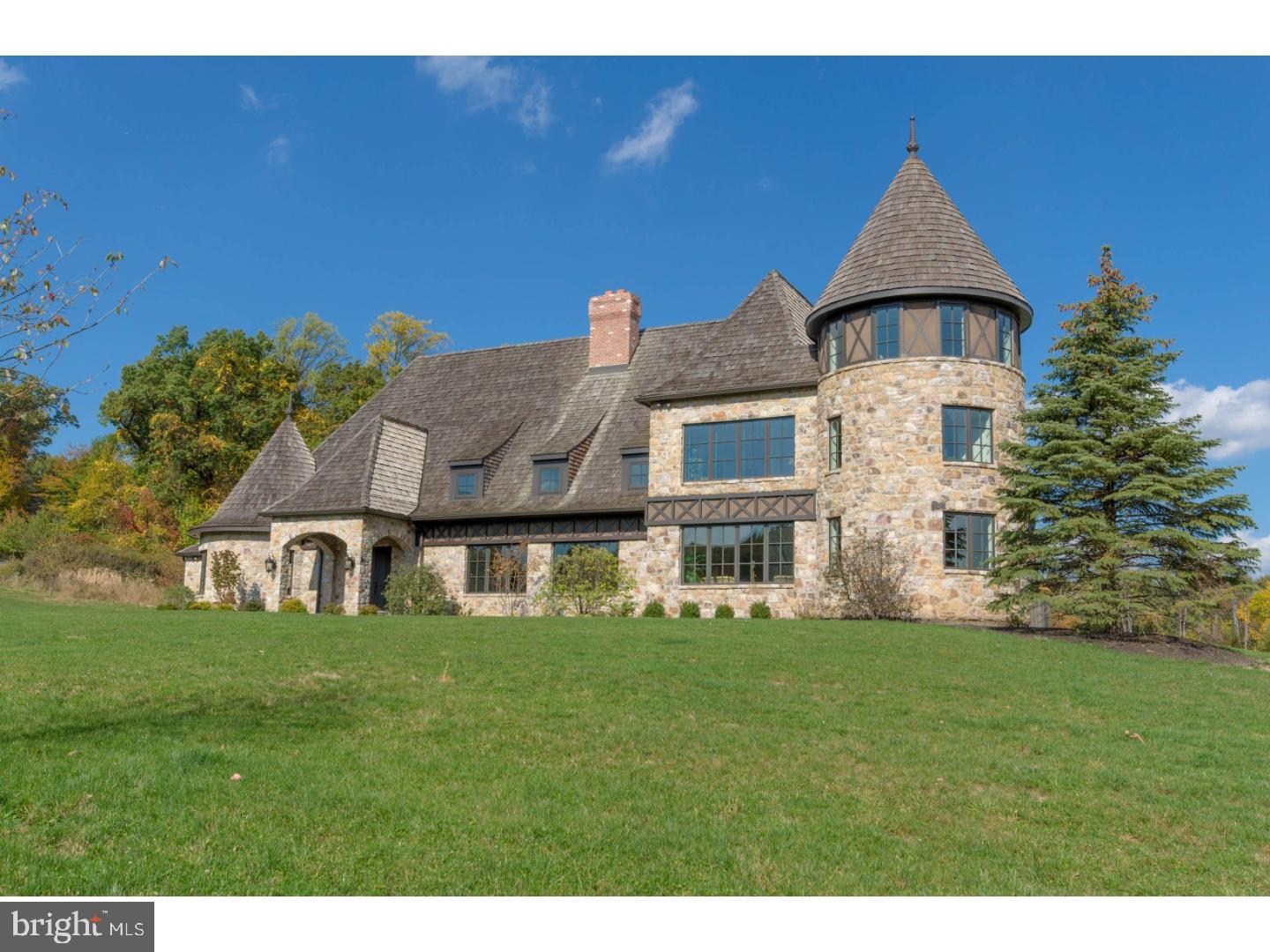 1511 Black River Road Bethlehem, PA 18015 - Photo 1 of 25 Gallery Image 1