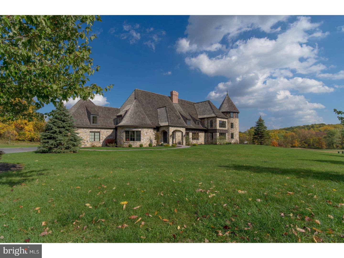1511 Black River Road Bethlehem, PA 18015 - Photo 2 of 25 Gallery Image 2