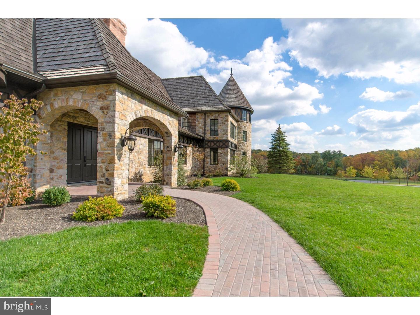 1511 Black River Road Bethlehem, PA 18015 - Photo 4 of 25 Gallery Image 4
