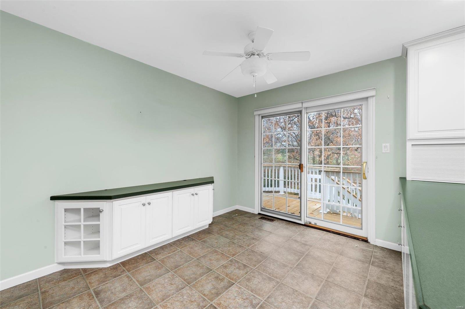 406 Webster Forest Drive Webster Groves, MO 63119 - Photo 12 of 43