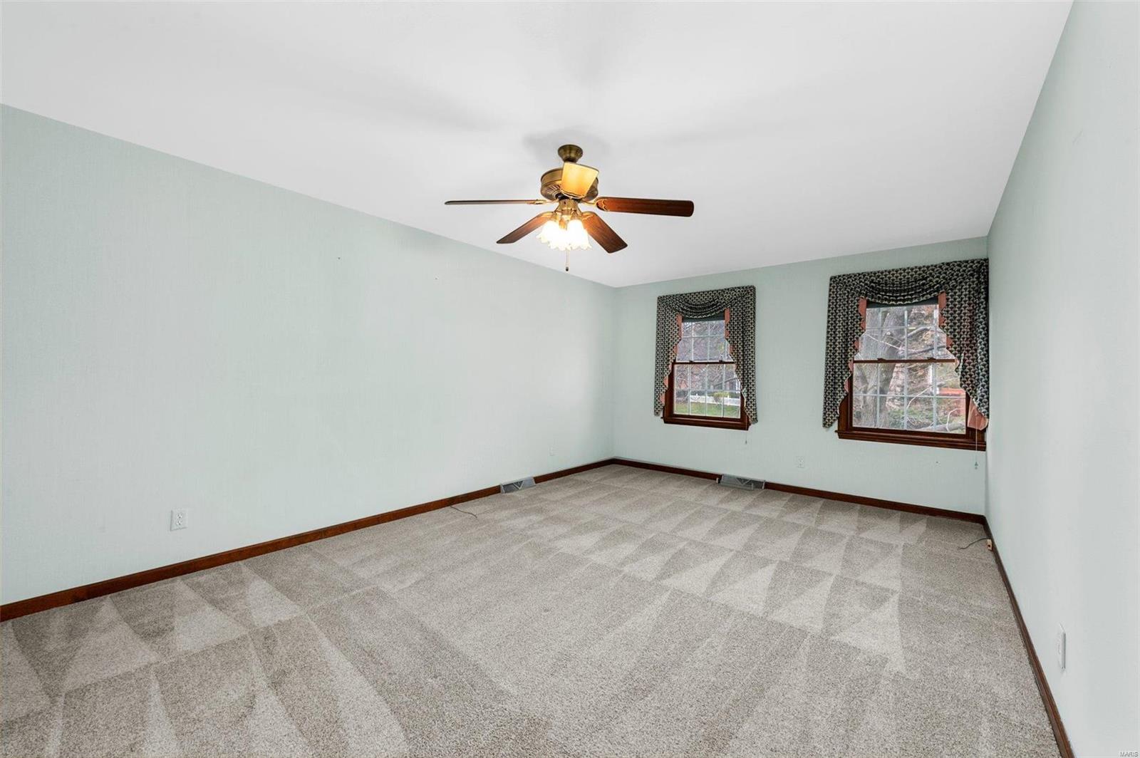 406 Webster Forest Drive Webster Groves, MO 63119 - Photo 21 of 43