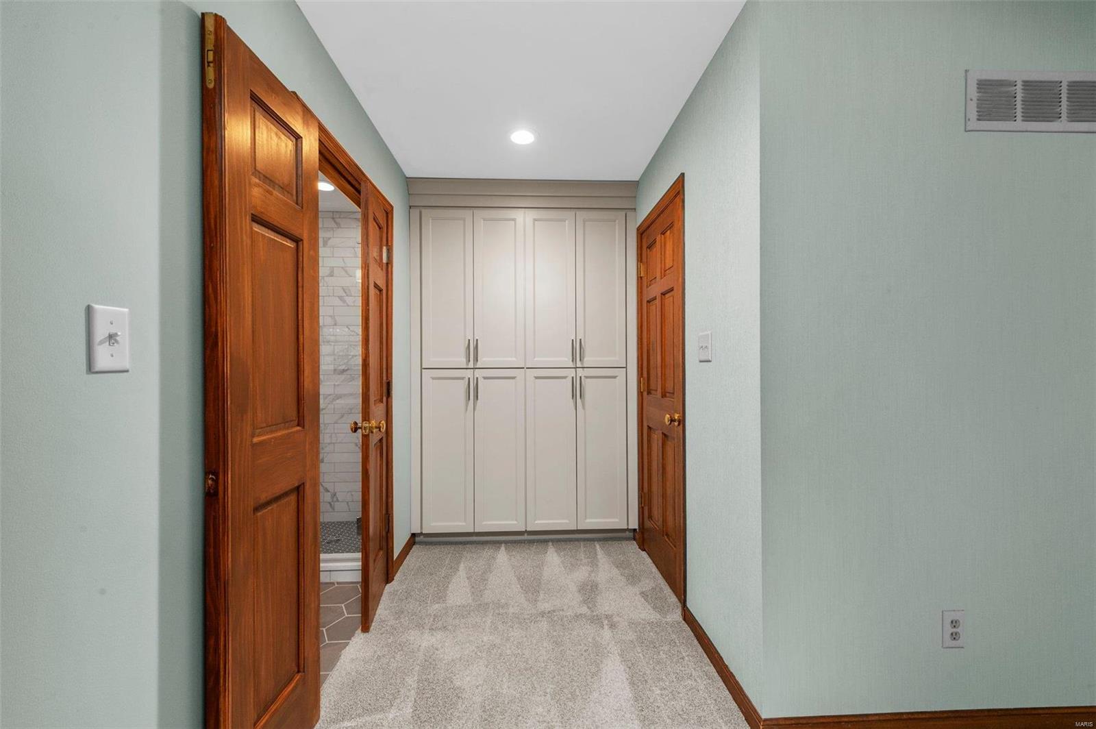 406 Webster Forest Drive Webster Groves, MO 63119 - Photo 22 of 43