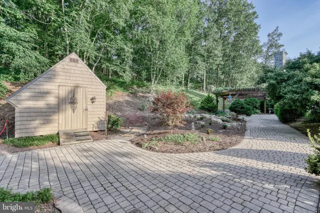 $1,595,000 | 3035 Stillhouse Hollow Road, Shippensburg, PA 17257