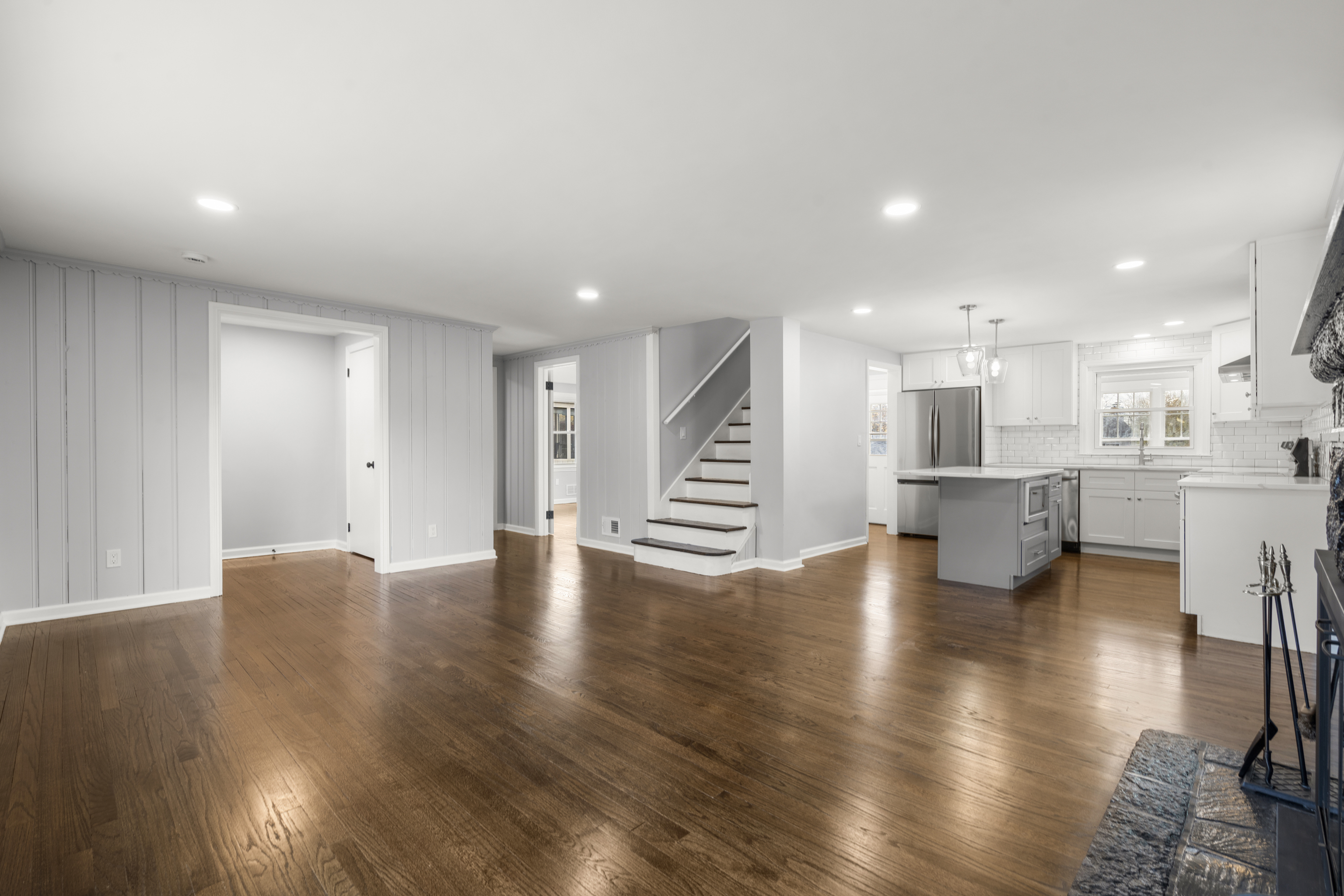 26 Lawncrest Road West Haven, CT 06516 - Photo 4 of 32