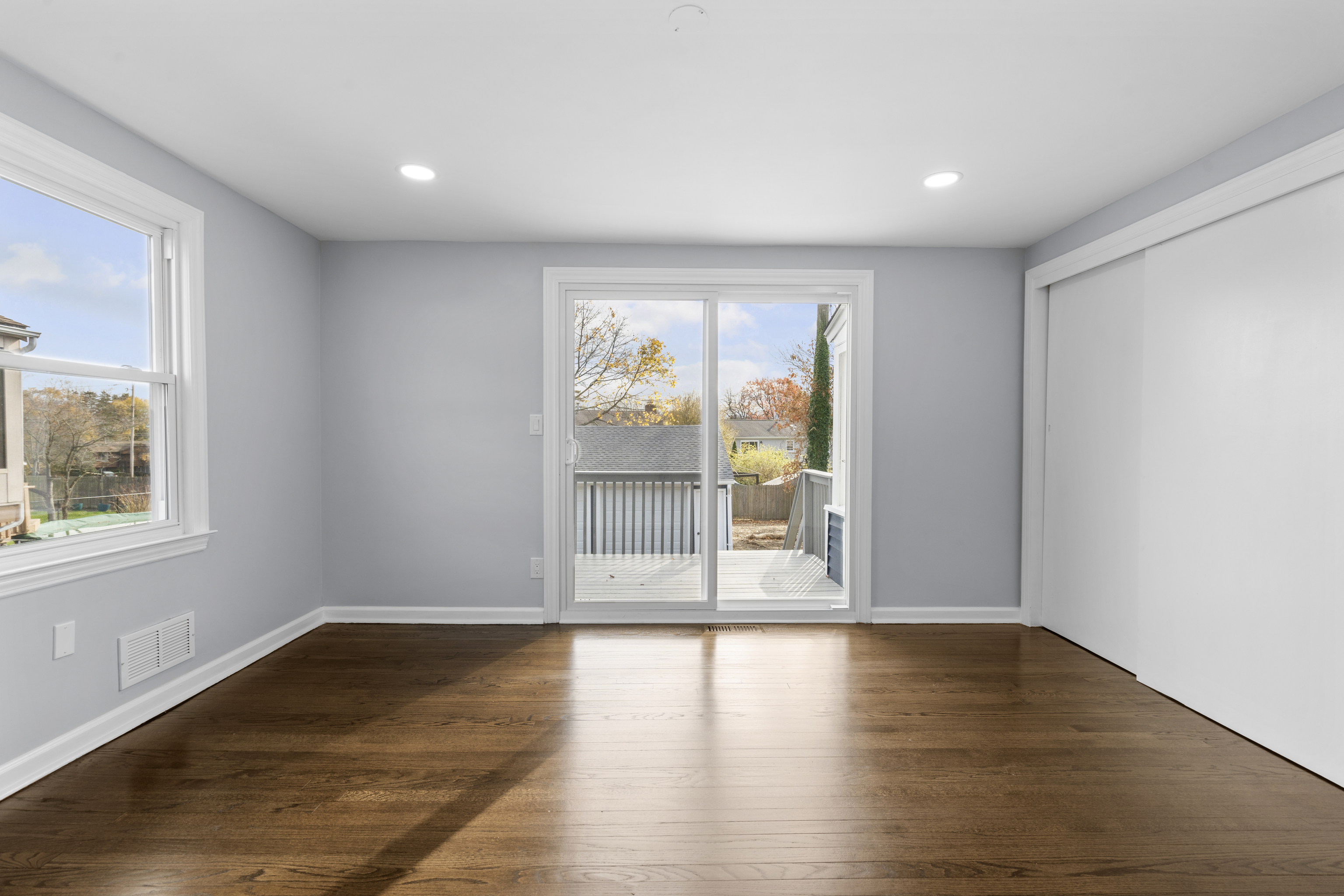 26 Lawncrest Road West Haven, CT 06516 - Photo 8 of 32 First floor bedroom