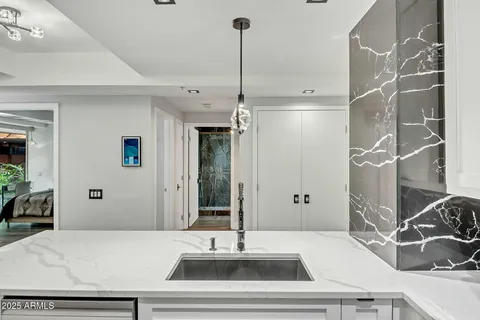 $599,999 | 7151 East Rancho Vista Drive, Unit 1003, Scottsdale, AZ 85251