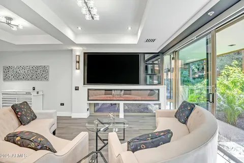 $599,999 | 7151 East Rancho Vista Drive, Unit 1003, Scottsdale, AZ 85251