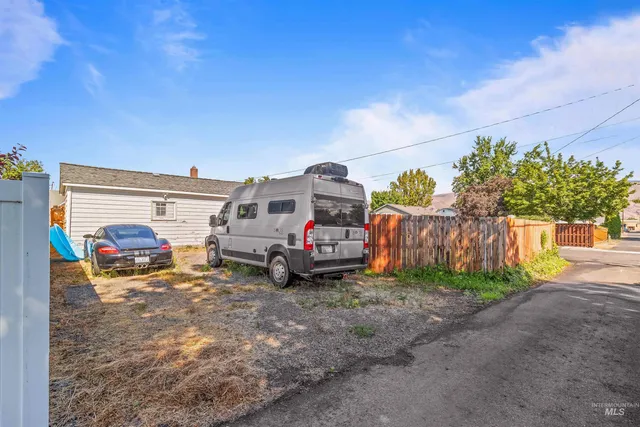 $339,000 | 1303 4th Street, Clarkston, WA 99403