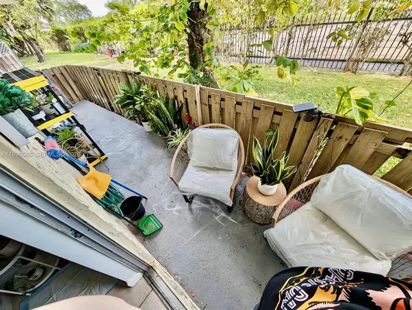 $2,350 | 8550 Southwest 109th Avenue, Unit 5101, Miami, FL 33173