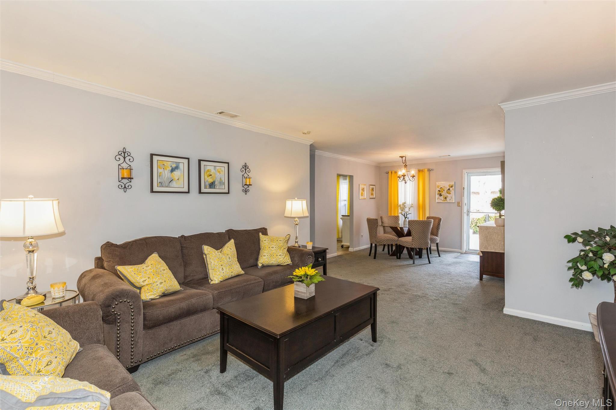 655 Middle Country Road, Unit 4F1 Coram, NY 11727 - Photo 5 of 13