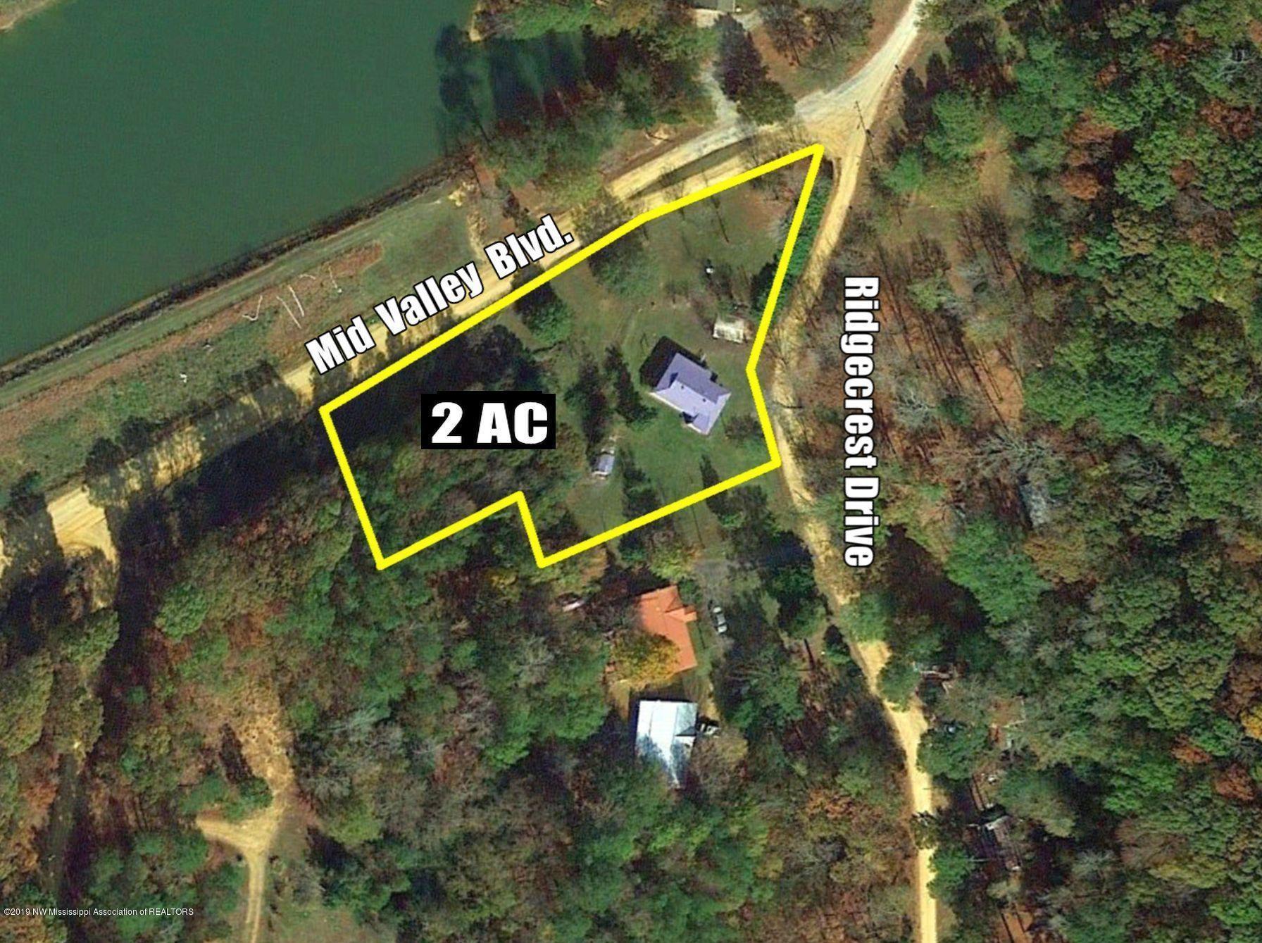 742 Ridge Crest Drive Pope, MS 38658 - Photo 4 of 52 2