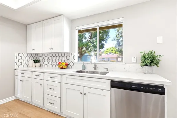 $3,200 | 2652 College La, La Verne, CA 91750