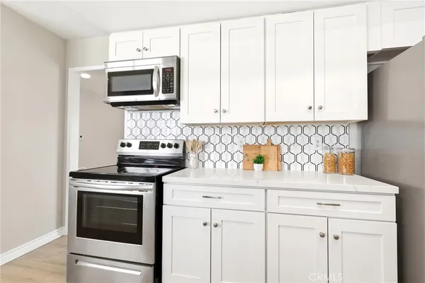 $3,200 | 2652 College La, La Verne, CA 91750