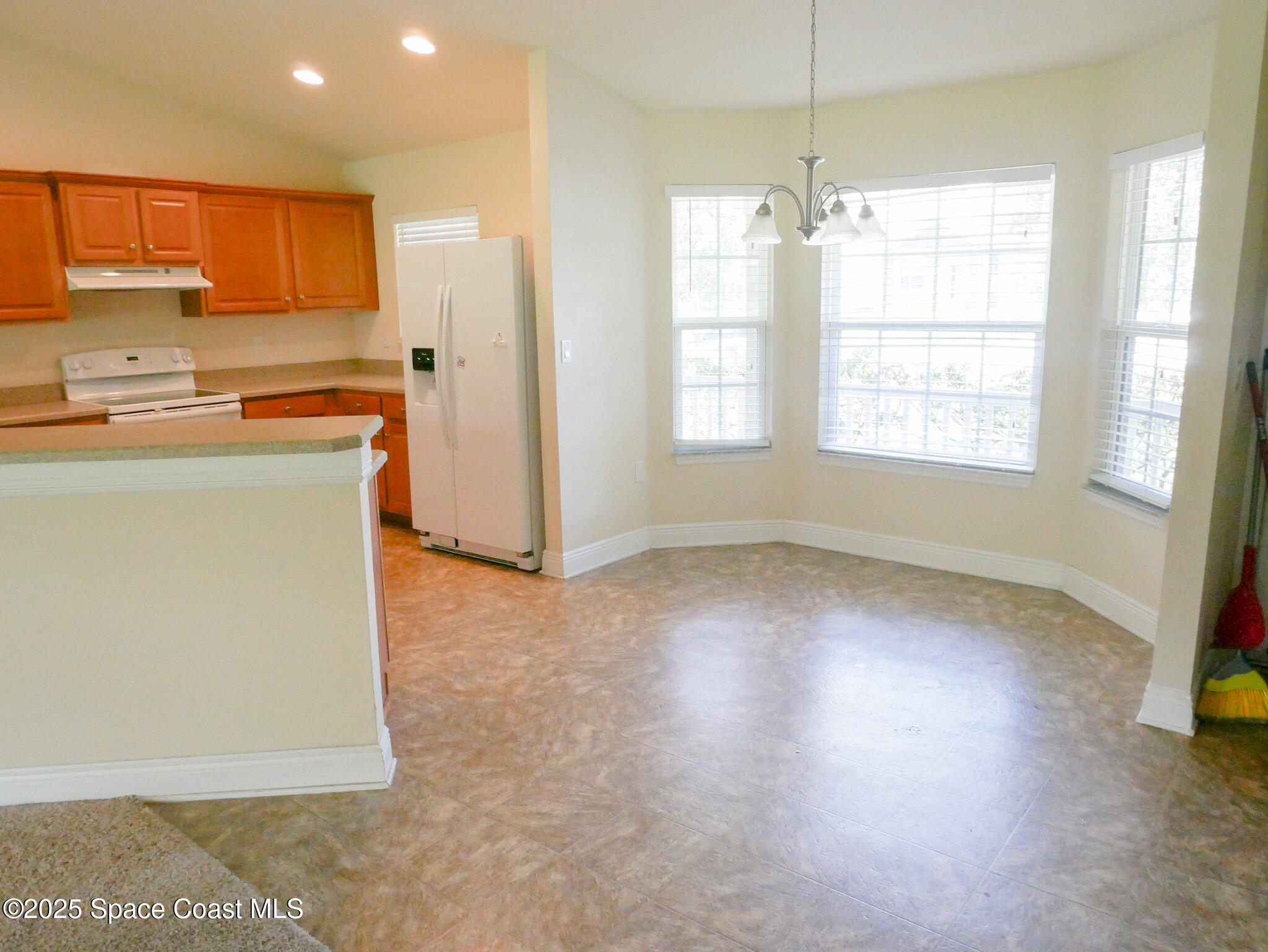 426 Harrisburg Street Southwest Palm Bay, FL 32908 - Photo 17 of 33 P1060146