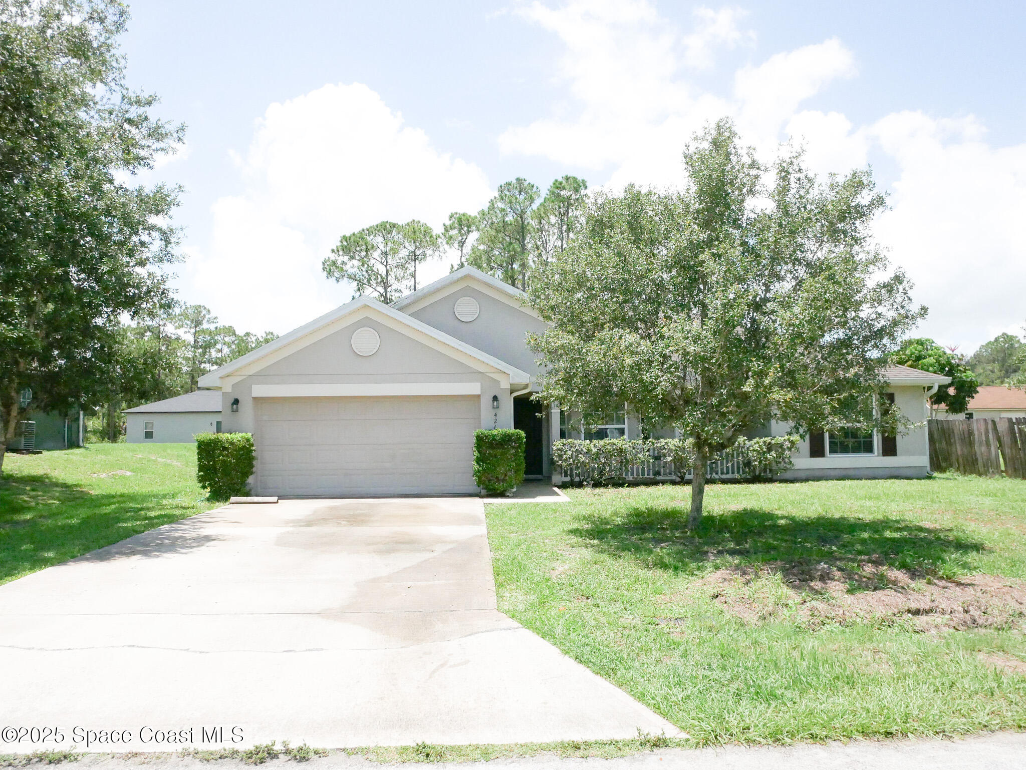 426 Harrisburg Street Southwest Palm Bay, FL 32908 - Photo 2 of 33 P1060172