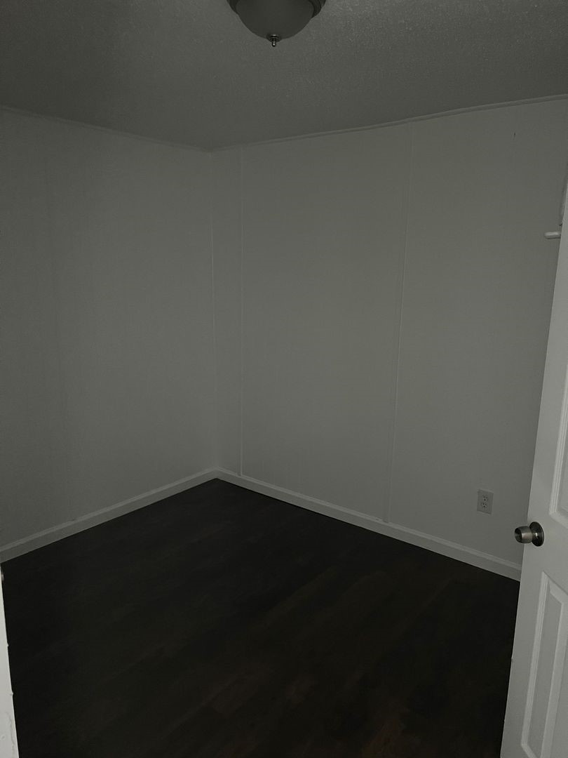 531 East 8th Street Freeport, TX 77541 - Photo 8 of 10 a view of an empty room