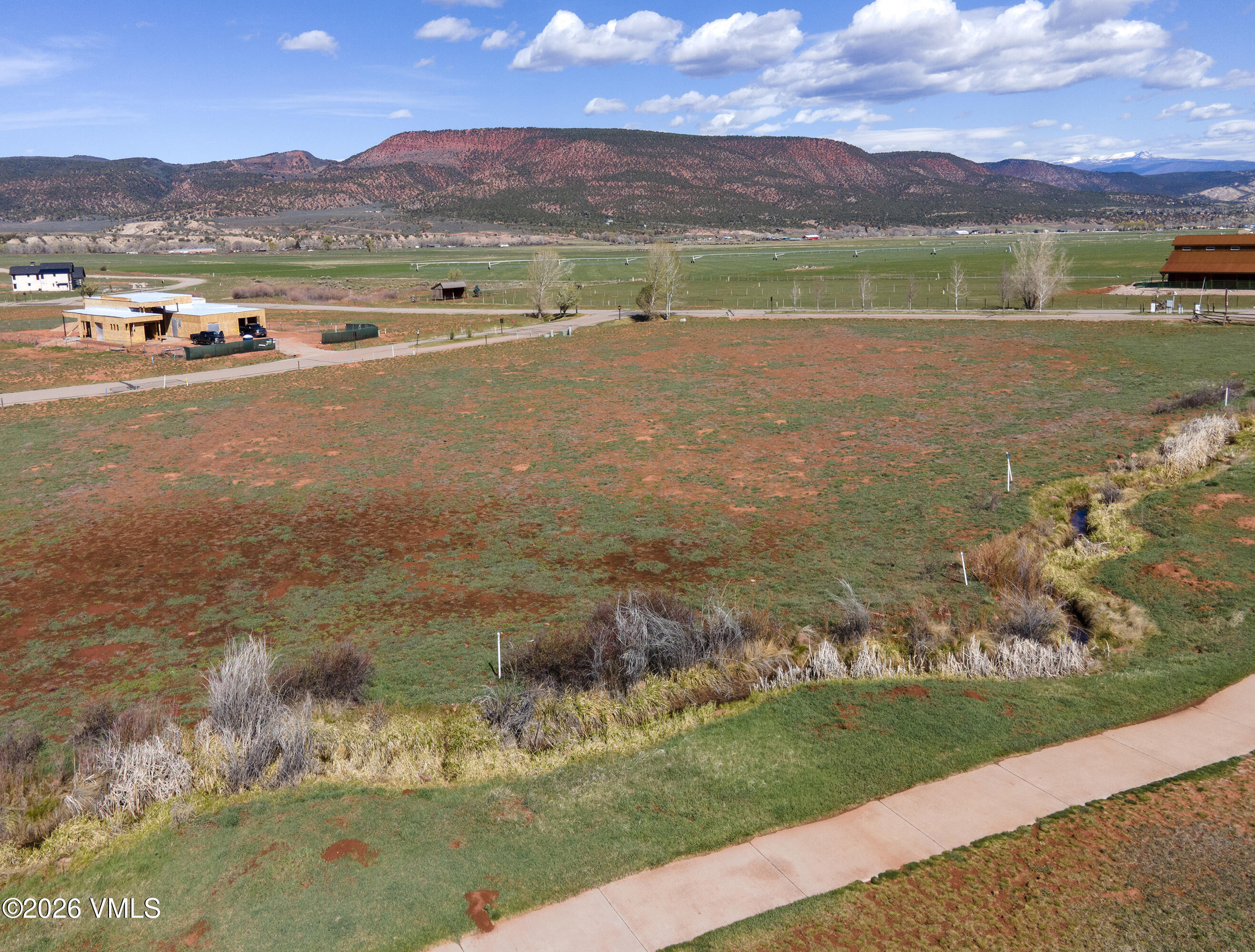 39 Foxprowl Gypsum, CO 81637 - Photo 5 of 23 39-Fox-Prowl-MLS_13