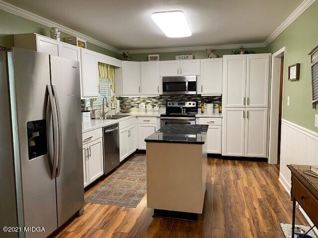 1202 Lake Valley Road Macon, GA 31210 - Photo 9 of 22 9