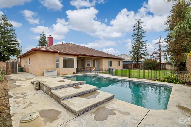 $598,000 | Undisclosed Address, Bakersfield, CA 93313