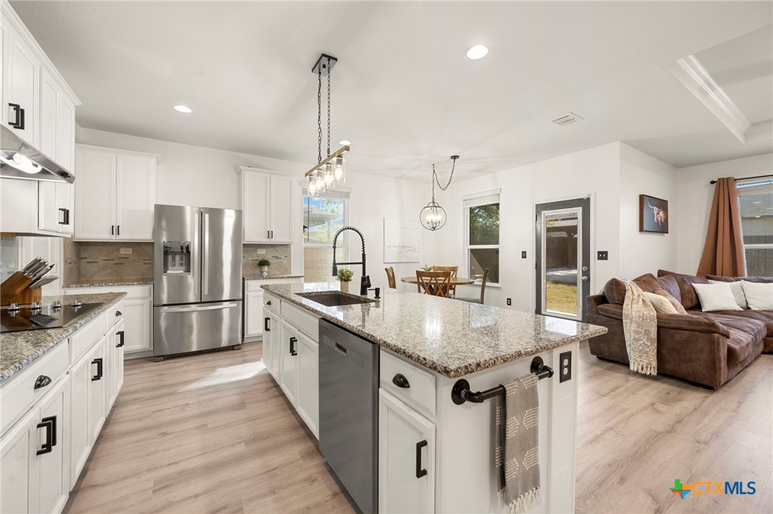 2838 Ridge Berry Road New Braunfels, TX 78130 - Photo 7 of 26