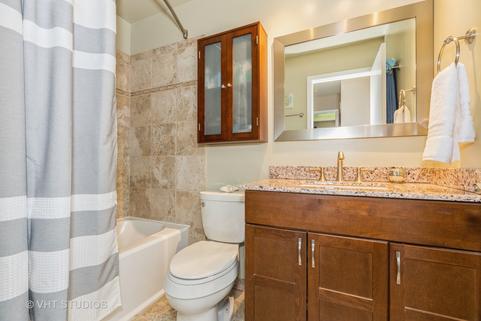 256 Circlegate Road New Lenox, IL 60451 - Photo 11 of 15