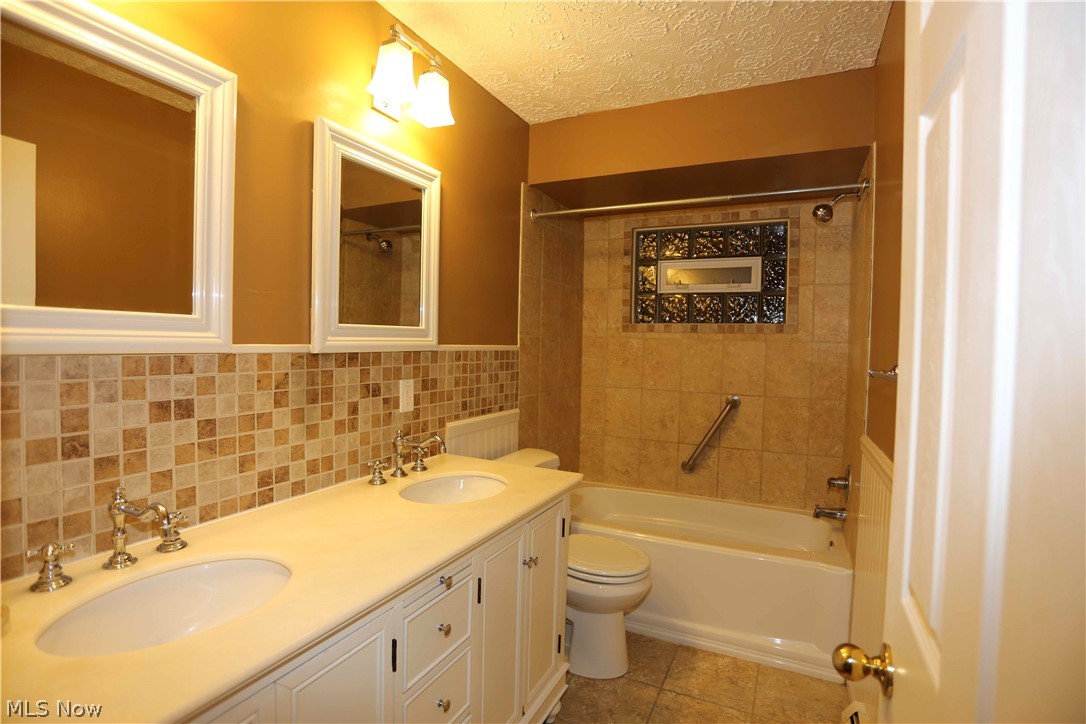 145-151 East Caston Road Akron, OH 44319 - Photo 12 of 19 Gallery Image 12