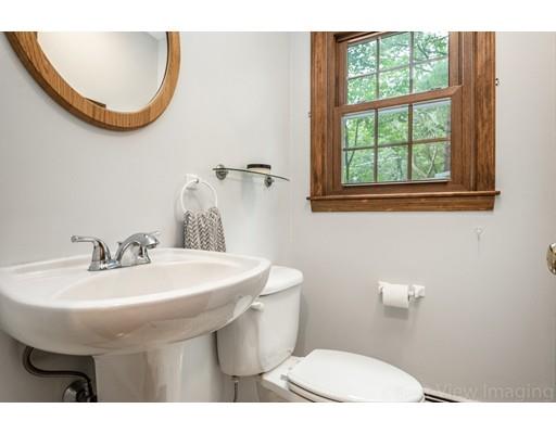 8 Revolutionary Road Acton, MA 01720 - Photo 14 of 37 Gallery Image 14
