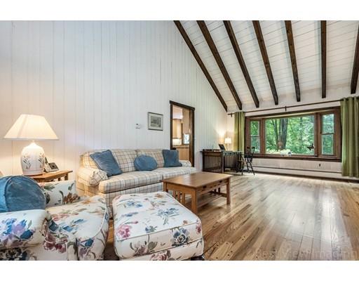 8 Revolutionary Road Acton, MA 01720 - Photo 5 of 37 Gallery Image 5