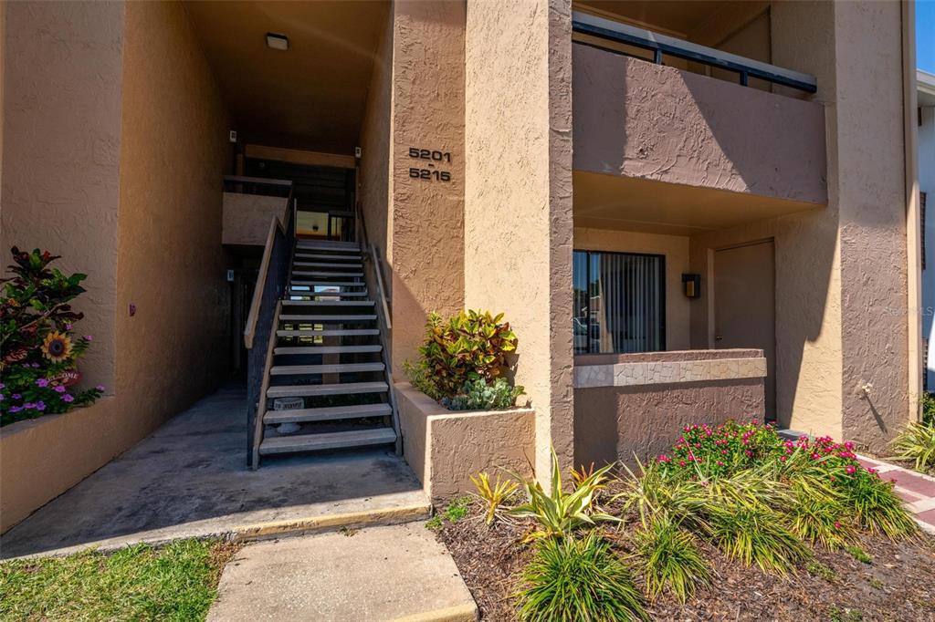 5201 Vineland Road, Unit 112 Orlando, FL 32811 - Photo 1 of 25 a view of a entrance of the house