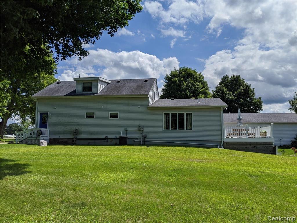 2490 Hadley Road Lapeer, MI 48446 - Photo 63 of 80