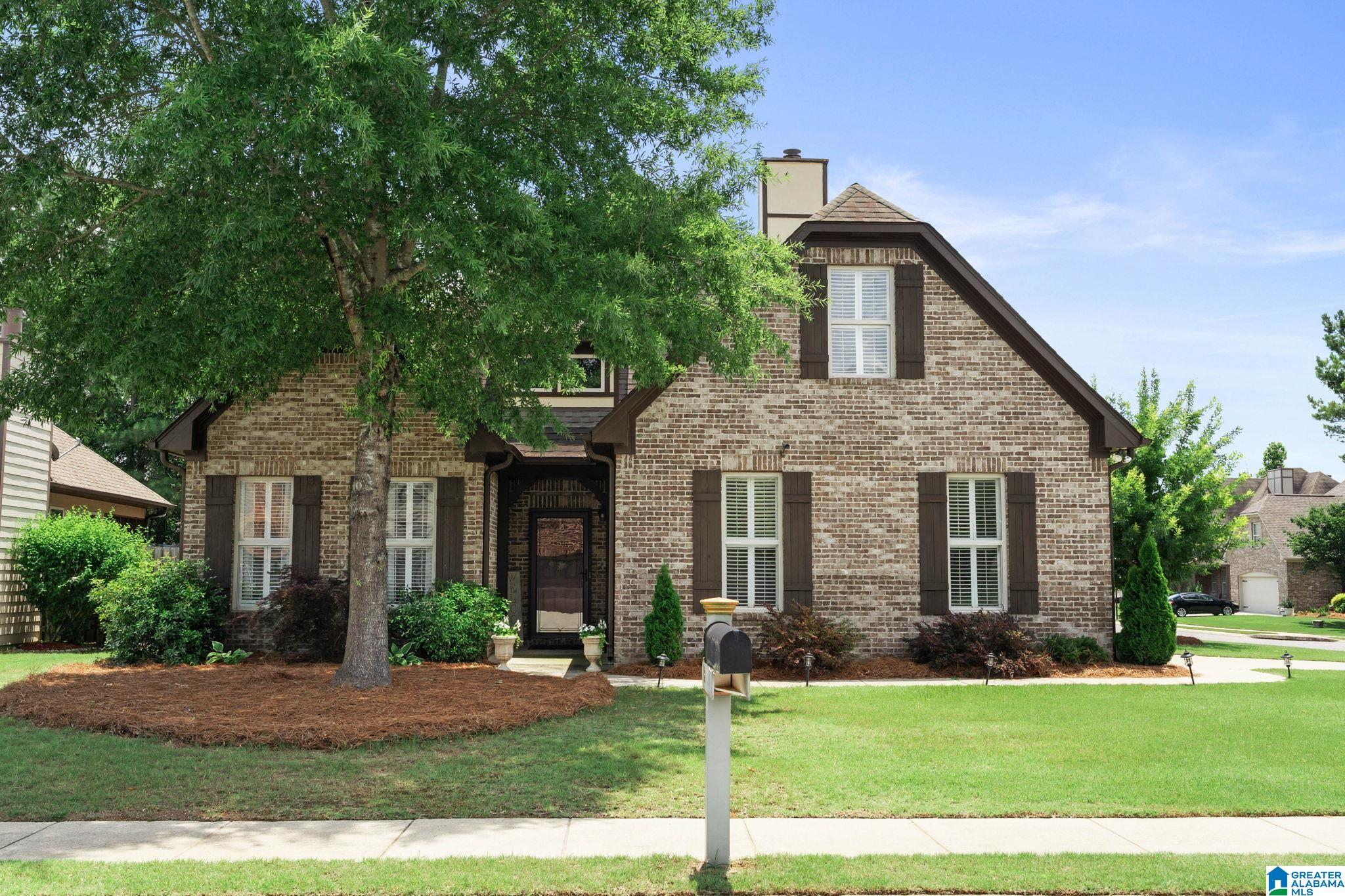 1000 Riviera Drive Calera, AL 35040 - Photo 2 of 43