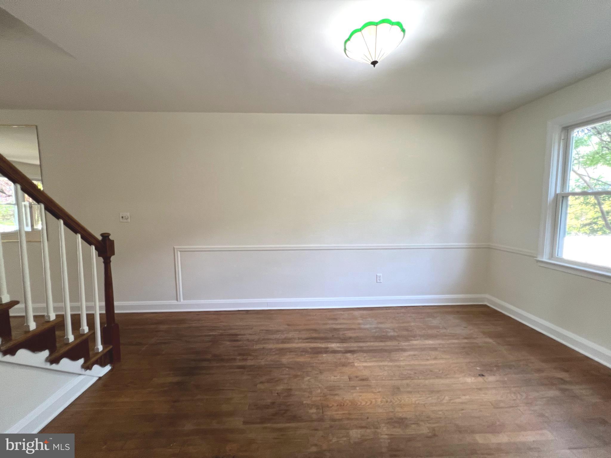 1019 Winsford Road Towson, MD 21204 - Photo 9 of 31