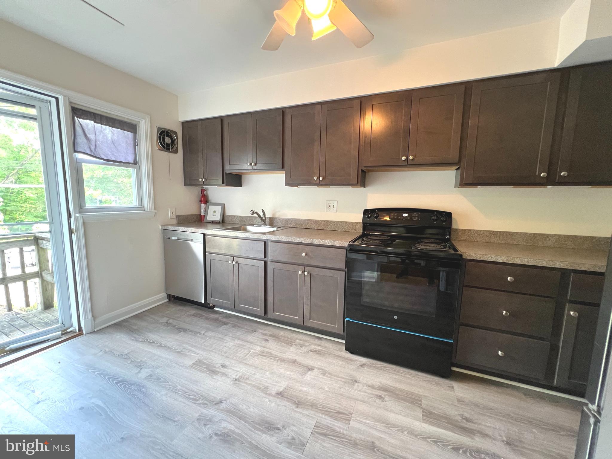 1019 Winsford Road Towson, MD 21204 - Photo 10 of 31